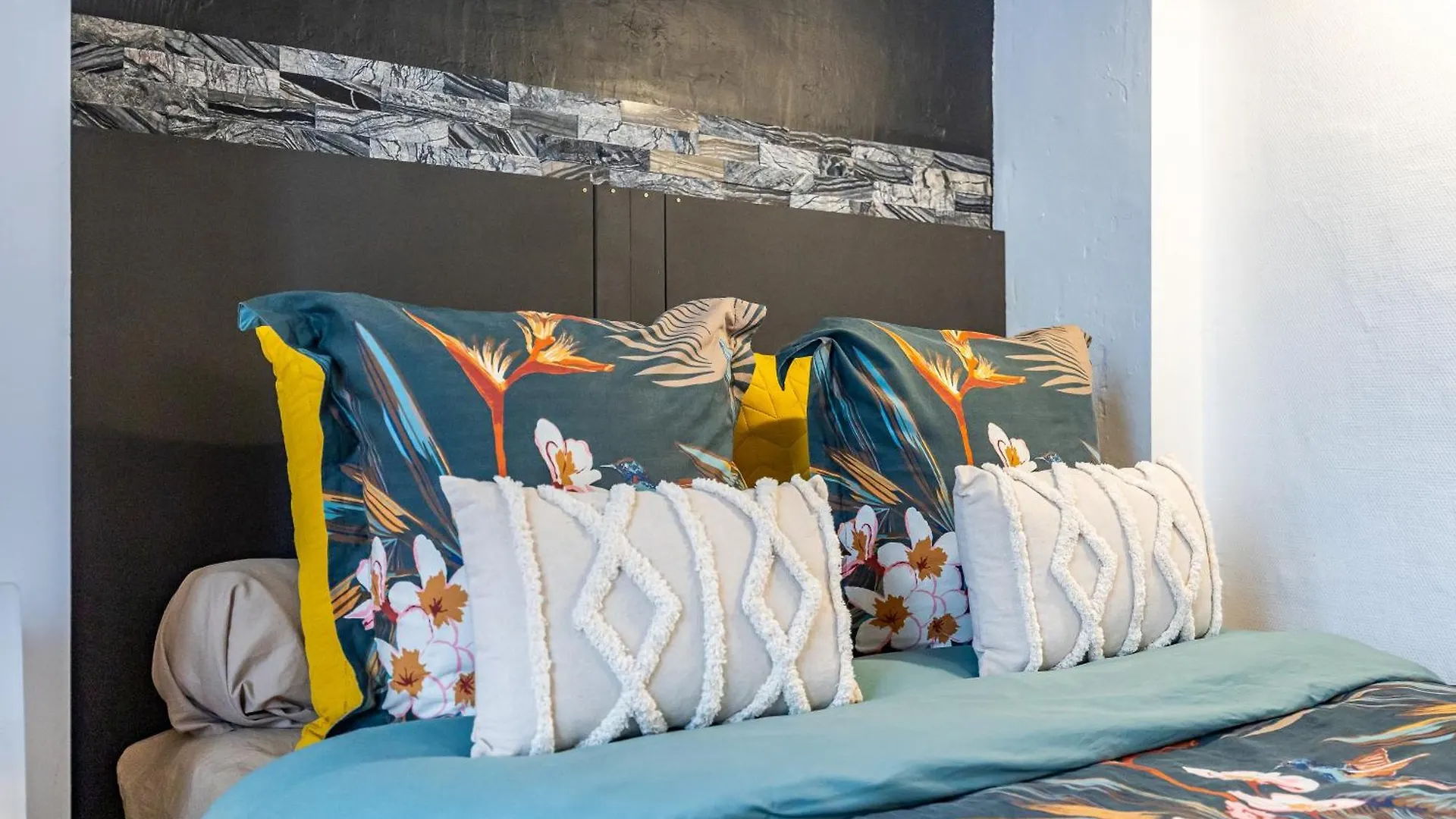 Appartement Haussmannien D'Artiste, Exception, Quai De Saone Balcon+Parking Lyon France